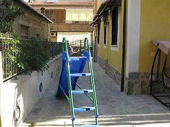 Alojamento de Acomodação e Pequeno-almoço Martina Agropoli