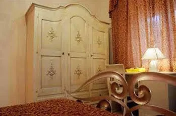 Martina فندق مبيت وإفطار